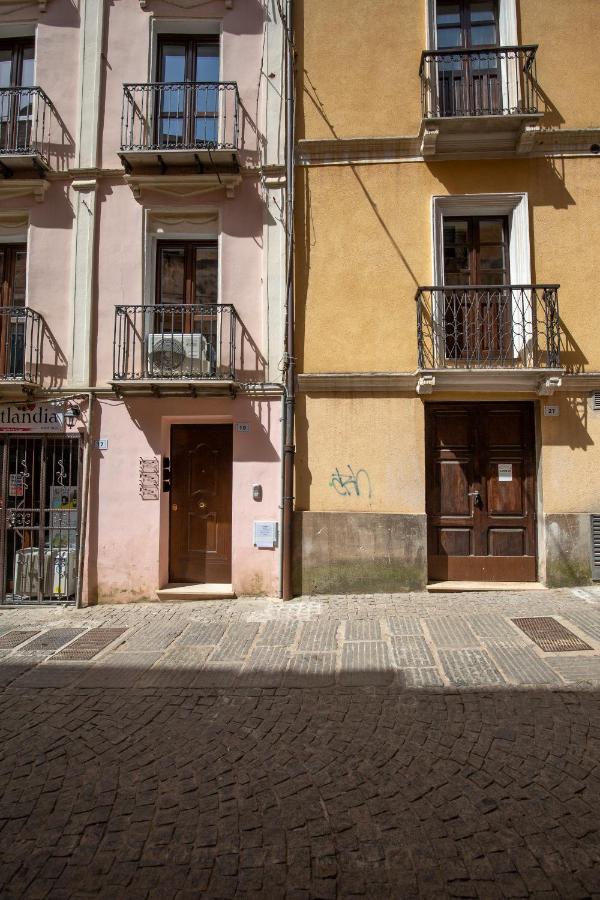 Via Cavour 19, Appartamento Del Conte Iglesias Exterior photo